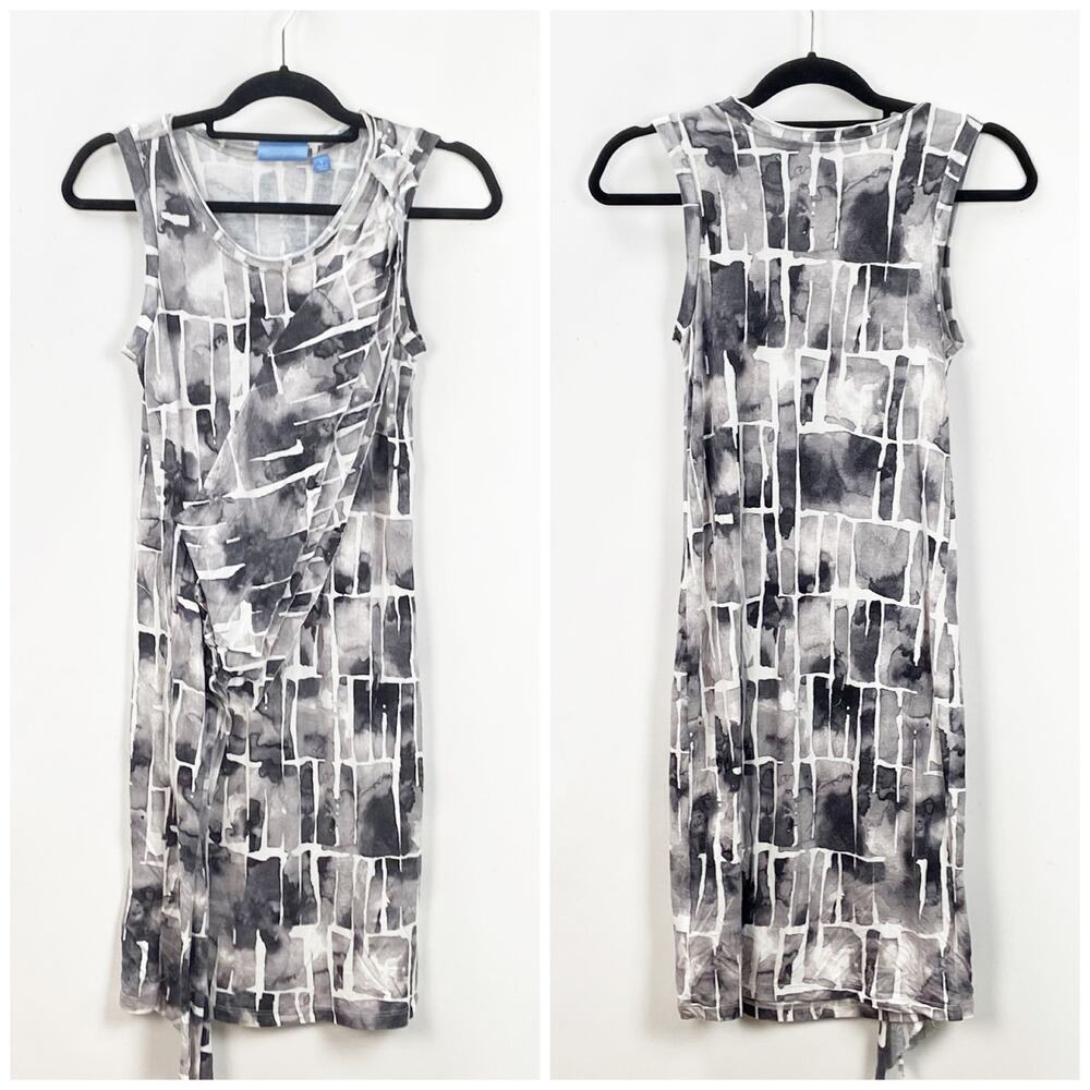 Simply Vera Wang Small Womens Gray White Print Knit Ruffle Sleeveless Dress
